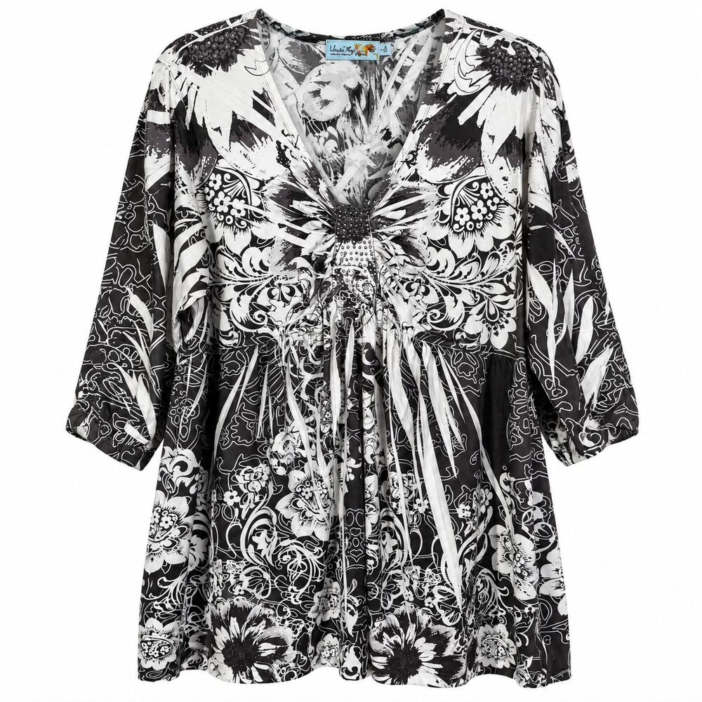 Unity World Wear Tunic Top Womens 1X Black White Floral V Neck Boho Artsy Blouse